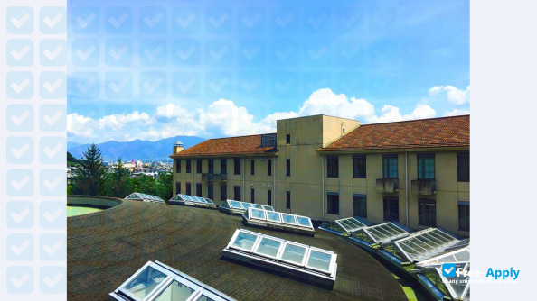 Yamanashi Eiwa University фотография №3