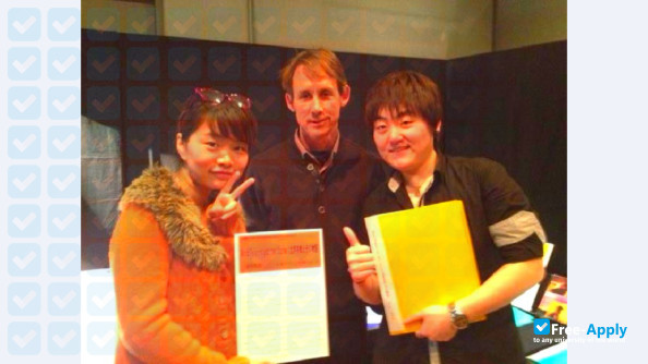 Yokkaichi University photo #10