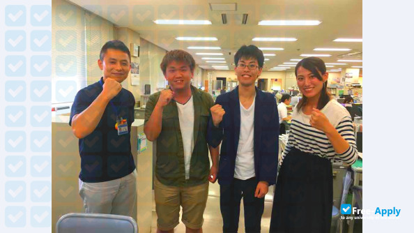 Yokohama College of Commerce photo #10