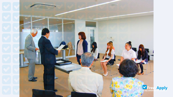 Foto de la Tohto College of Health Sciences #10