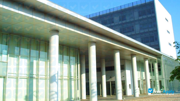 Tokyo Seitoku University photo #1