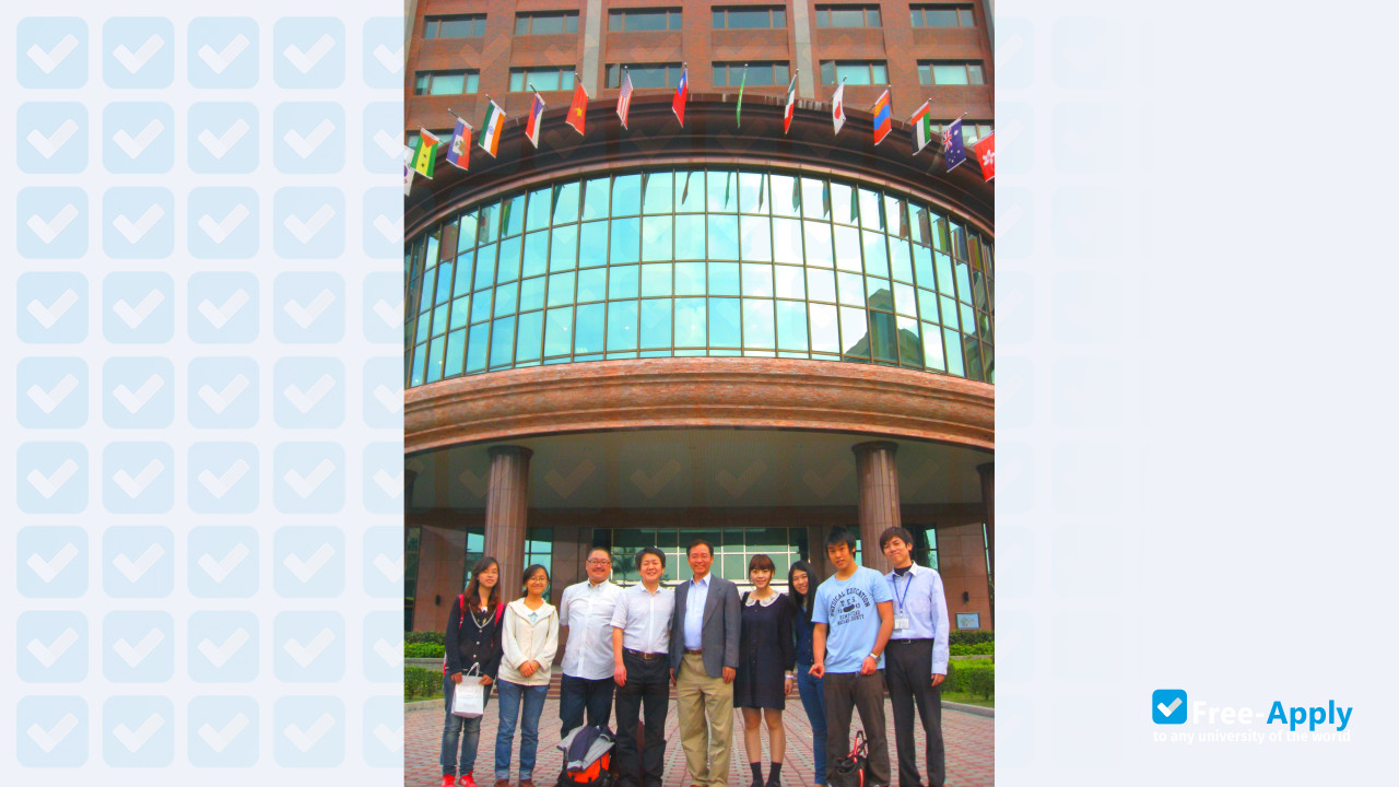 Tokyo University and Graduate School of Social Welfare фотография №2