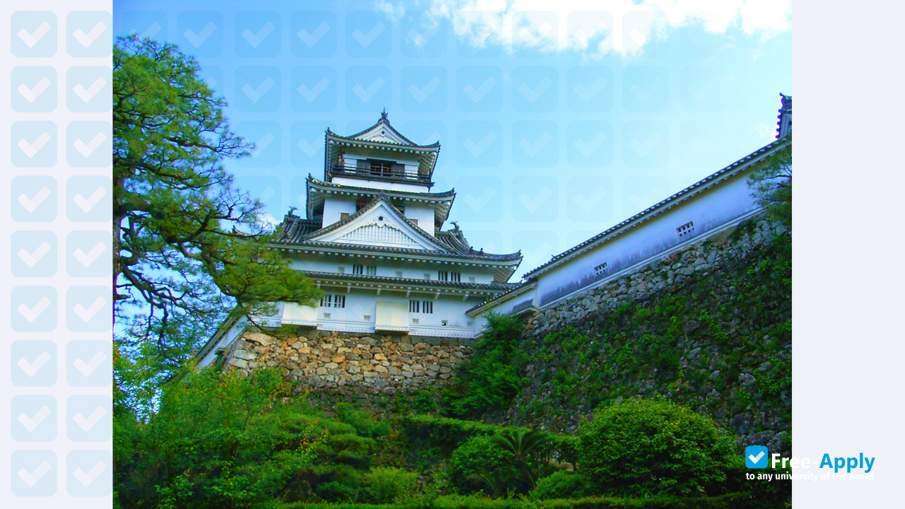 Kochi Gakuen College photo #8