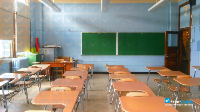 Tenri Health Care University photo