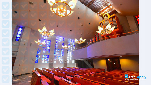 Shirayuri University photo #1