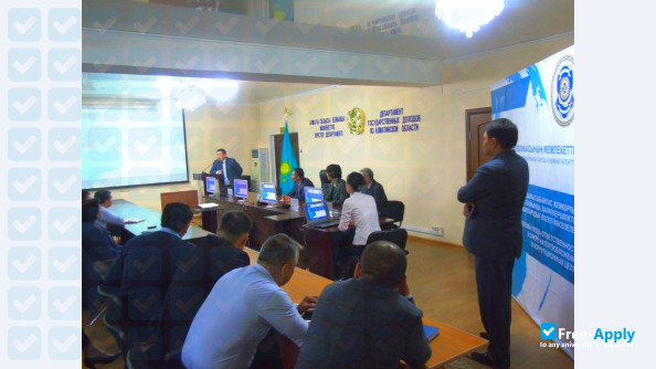 Academy of Economy and Law O A Dzholdasbekov фотография №6