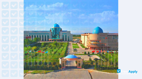 Photo de l’Ahmet Yesavi Üniversitesi International Kazakh Turkish University #7