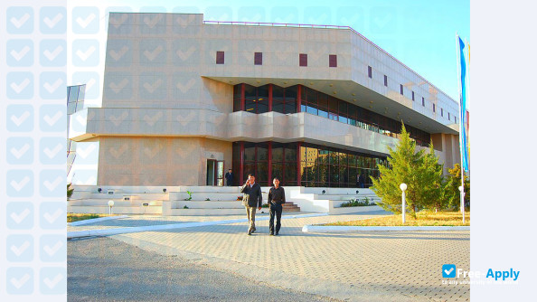 Photo de l’Ahmet Yesavi Üniversitesi International Kazakh Turkish University #5