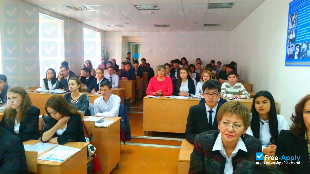 Photo de l’Innovative Eurasian University #3