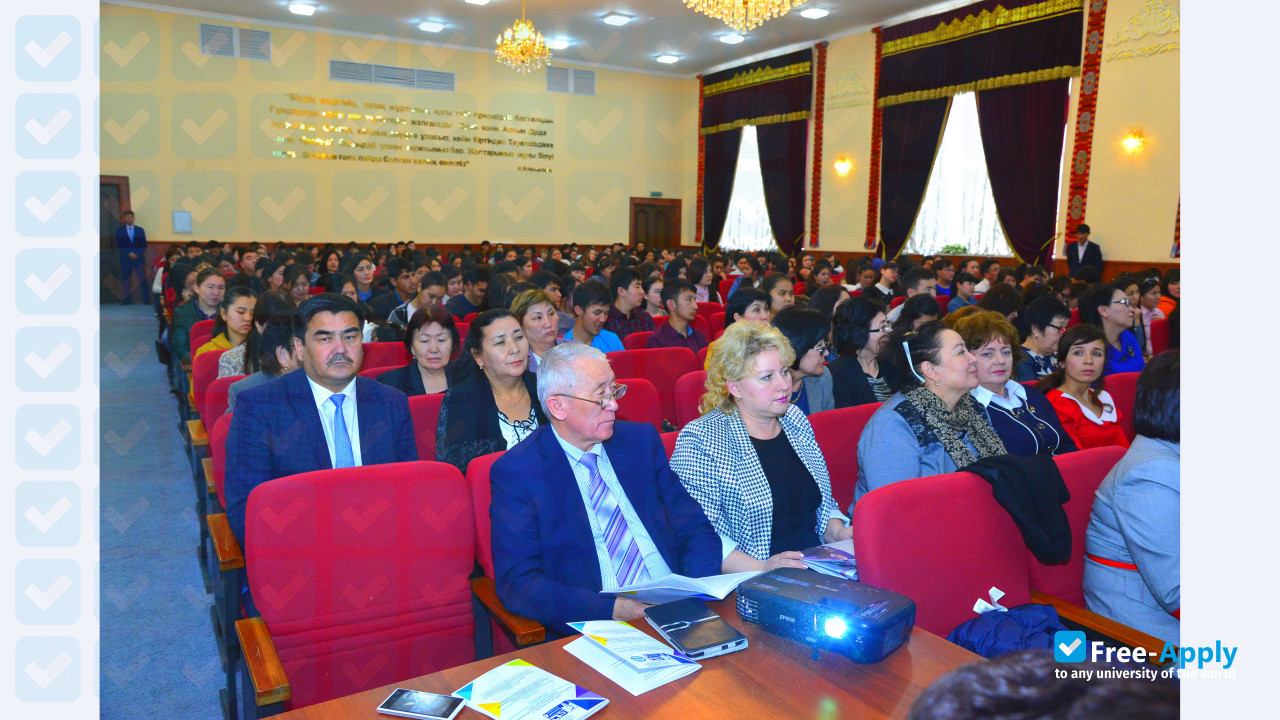 Photo de l’South Kazakhstan State Pedagogical Institute #9