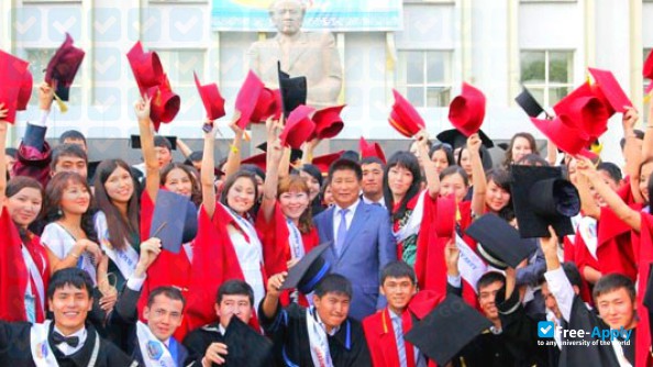 Photo de l’Auezov South Kazakhstan State University #9