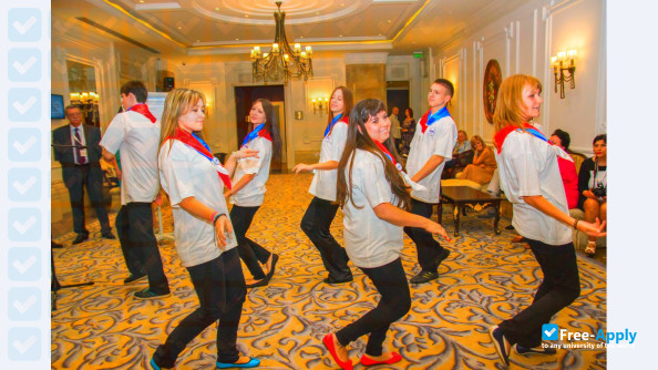 Foto de la St. Petersburg Humanities University of Trade Unions Almaty Branch #7