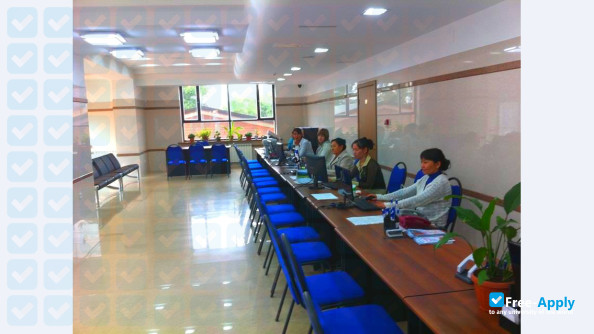 Kazakhstan Engineering and Technology University фотография №2