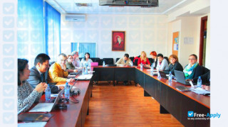 Kazakhstan Institute of Management, Economics and Strategic Research KIMEP University миниатюра №5