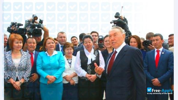 Photo de l’Kazakh Automobile Road Institute #2