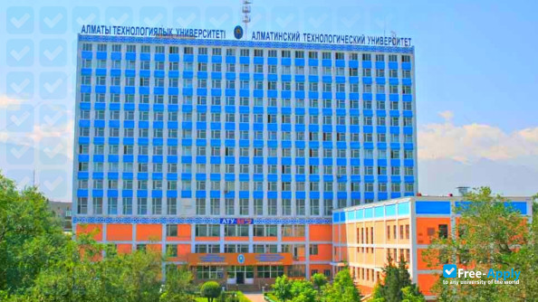 Foto de la Almaty Technological University #3