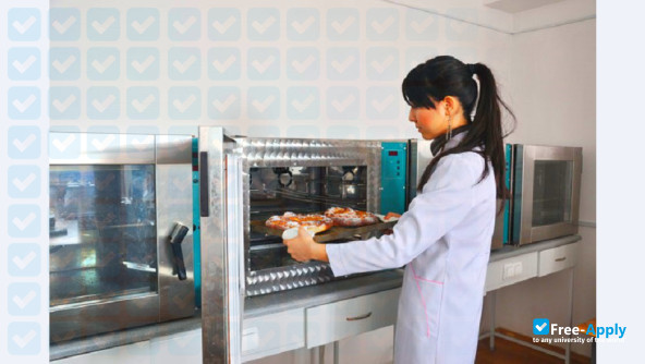 Foto de la Almaty Technological University #8