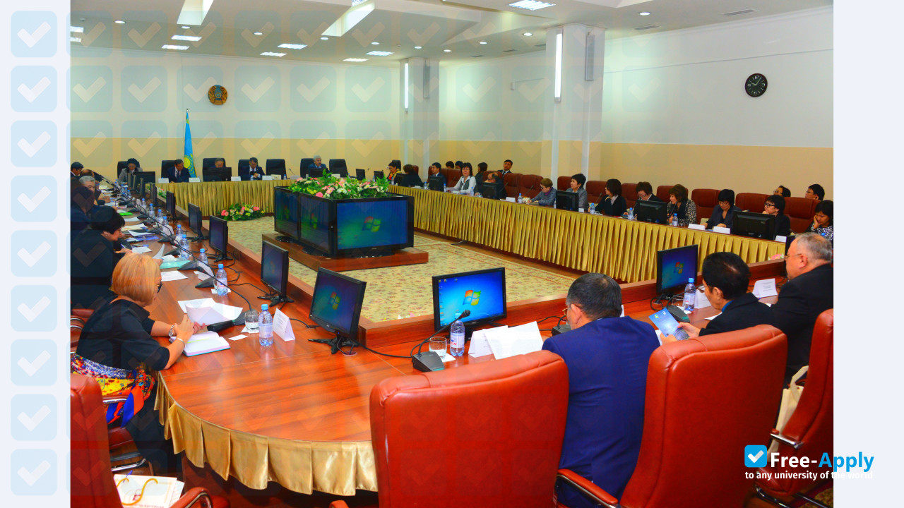Photo de l’Kazakh National Pedagogical University Abay #8