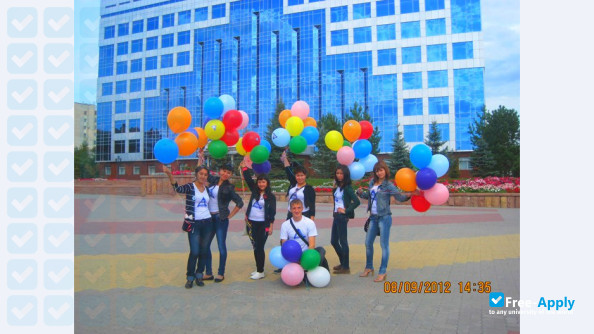 Foto de la Kostanay Socio Technical University #10
