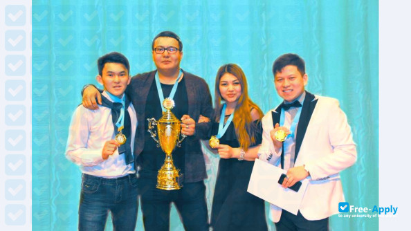 Foto de la Kostanay State University A Baitursynov #9