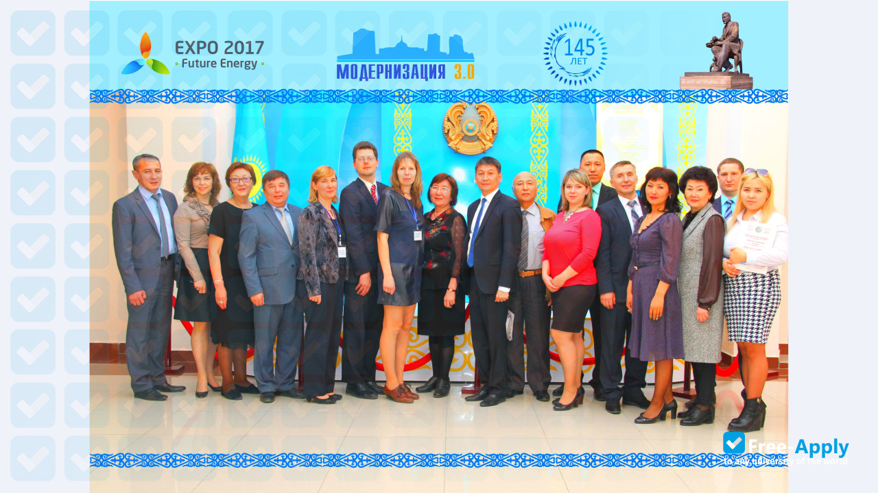 Foto de la Kostanay State University A Baitursynov #7