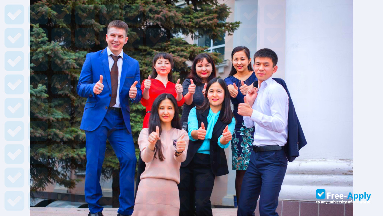 Foto de la Kostanay State University A Baitursynov #2