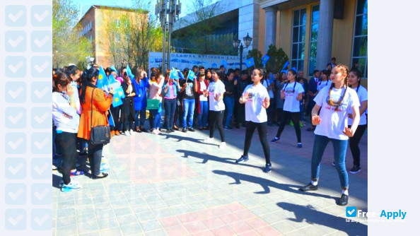 Foto de la Bolashak University #6