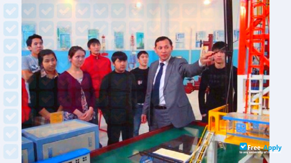 Caspian State University of Technology and Engineering Sh Yesenov фотография №11