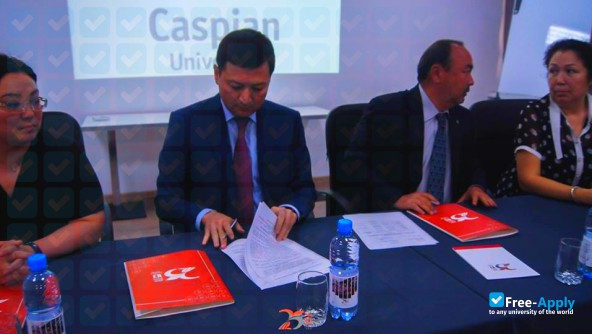 Photo de l’Caspian University #7