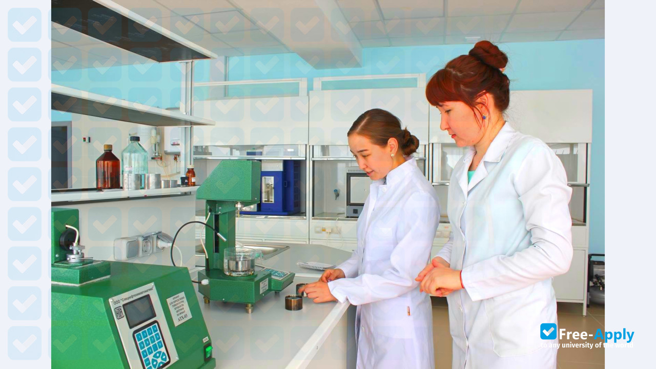 Photo de l’Pavlodar State University S Toraigyrov #3