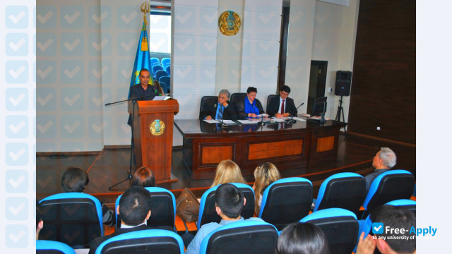 Photo de l’Central Kazakhstan Academy #3