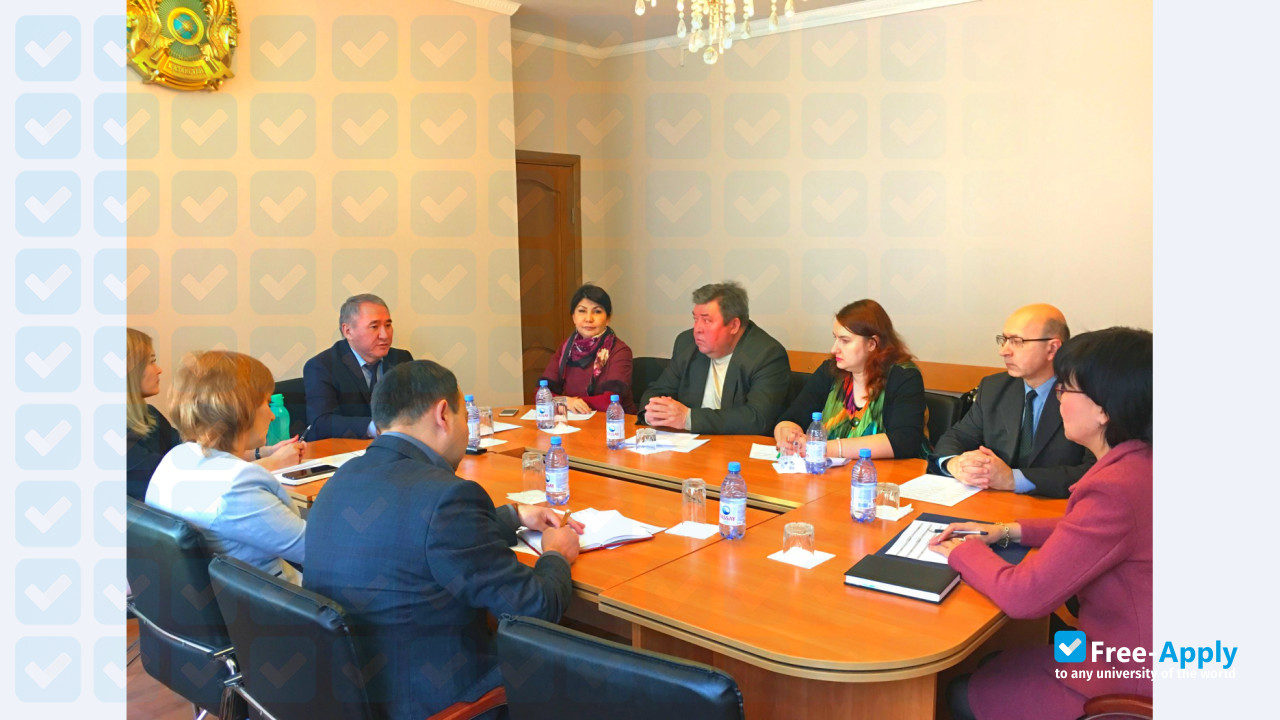 Central Kazakhstan Academy photo #2