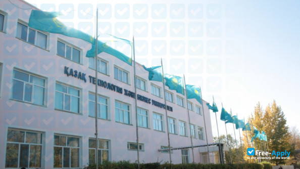 Photo de l’Kazakh University of Technology and Business #8