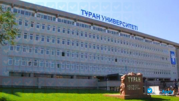 Photo de l’Turan University #10