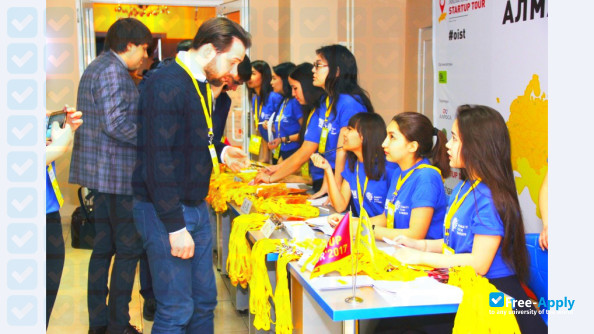 Photo de l’Turan University #7