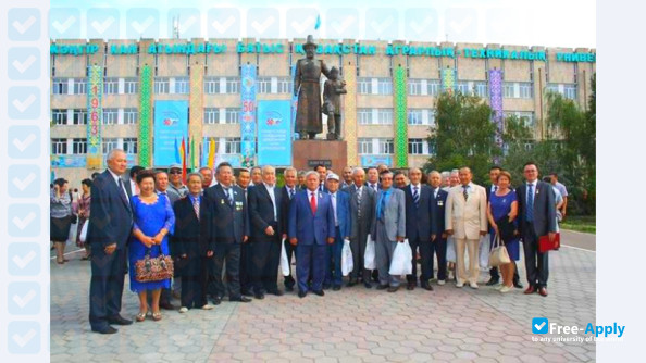 Foto de la Zhangir khan West Kazakhstan agrarian-technical university #2