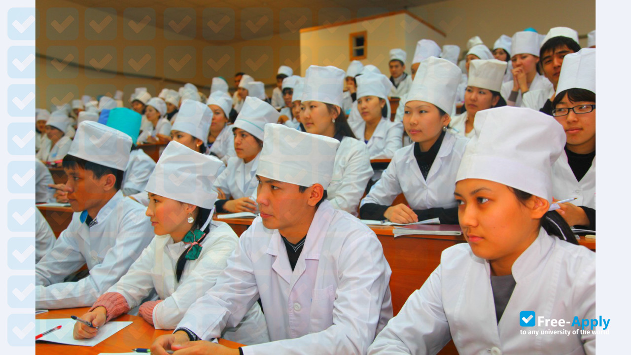 Photo de l’West Kazakhstan Marat Ospanov State Medical University #3