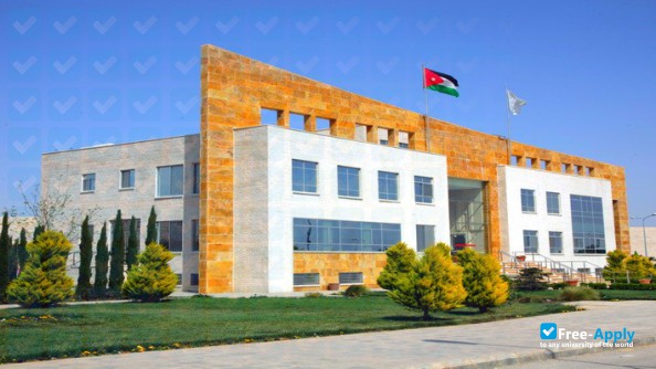Al Zaytoonah University photo #1