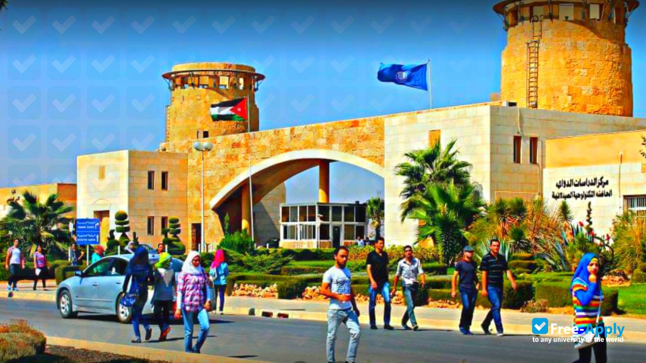 Jordan University of Science & Technology фотография №7
