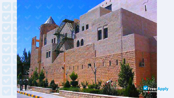 Foto de la Yarmouk University #1