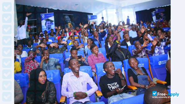 Photo de l’Zetech University #5