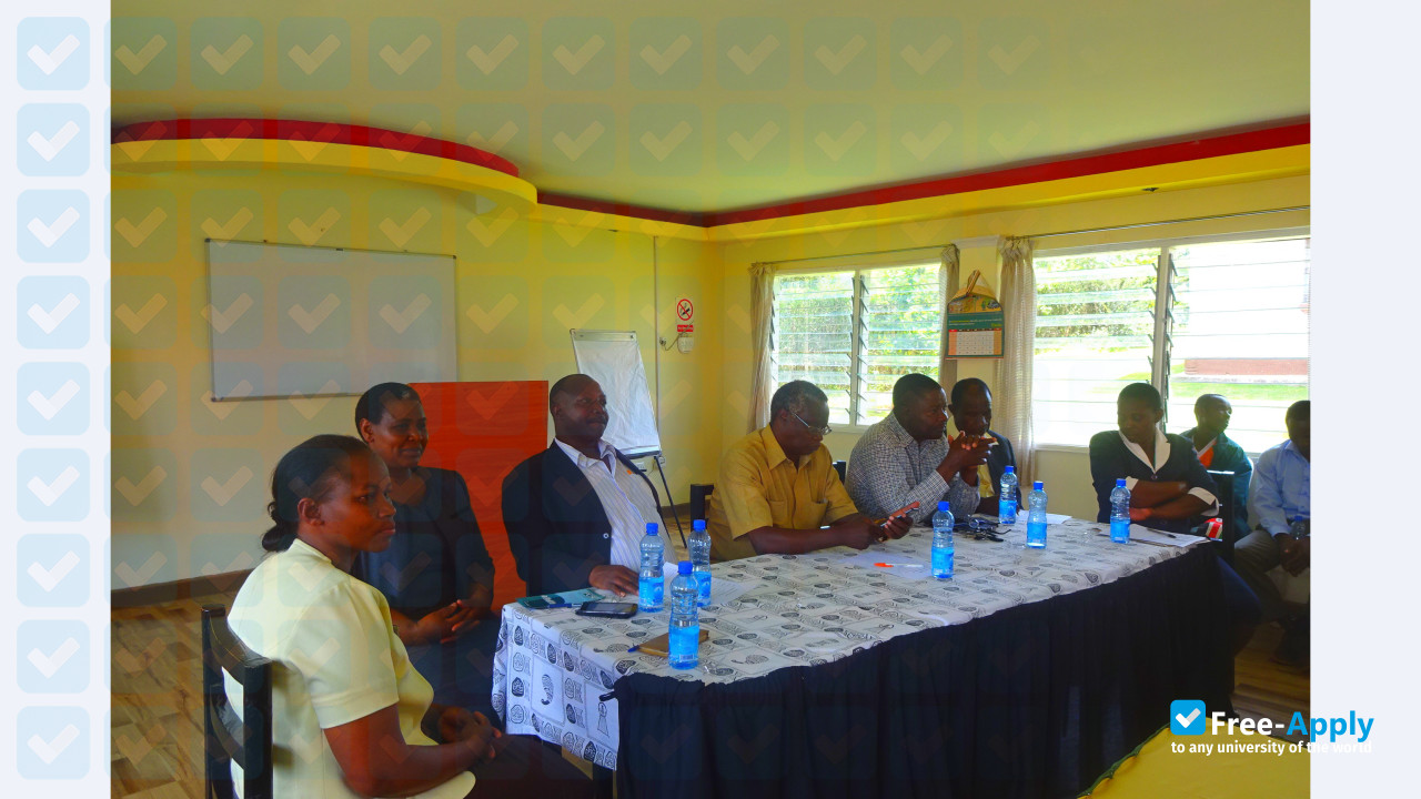 Foto de la Kisii National Polytechnic #9