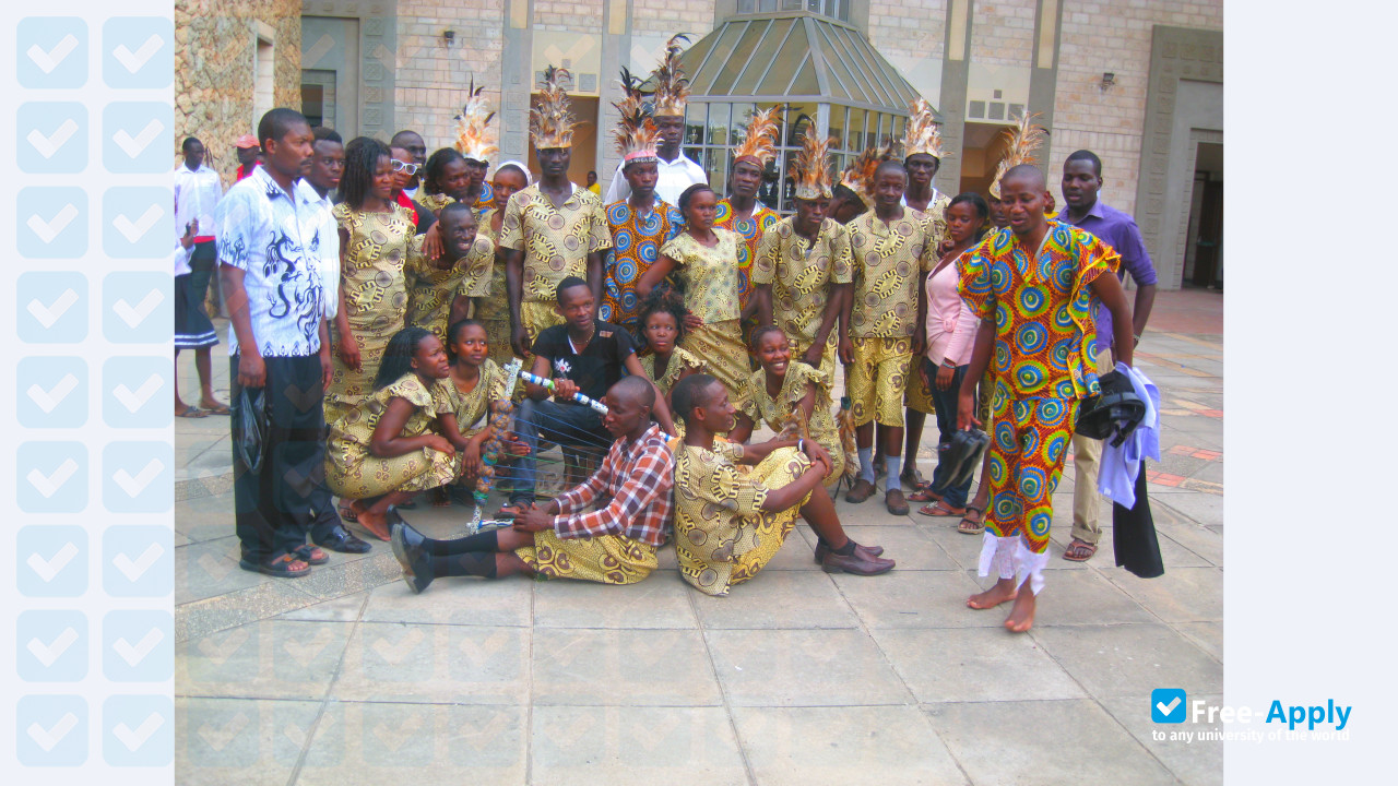Foto de la Kisii National Polytechnic #3