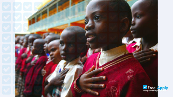 Foto de la East Africa School of Management #2