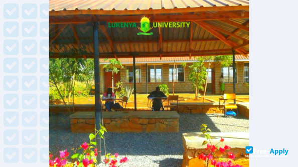 Foto de la Lukenya University #8