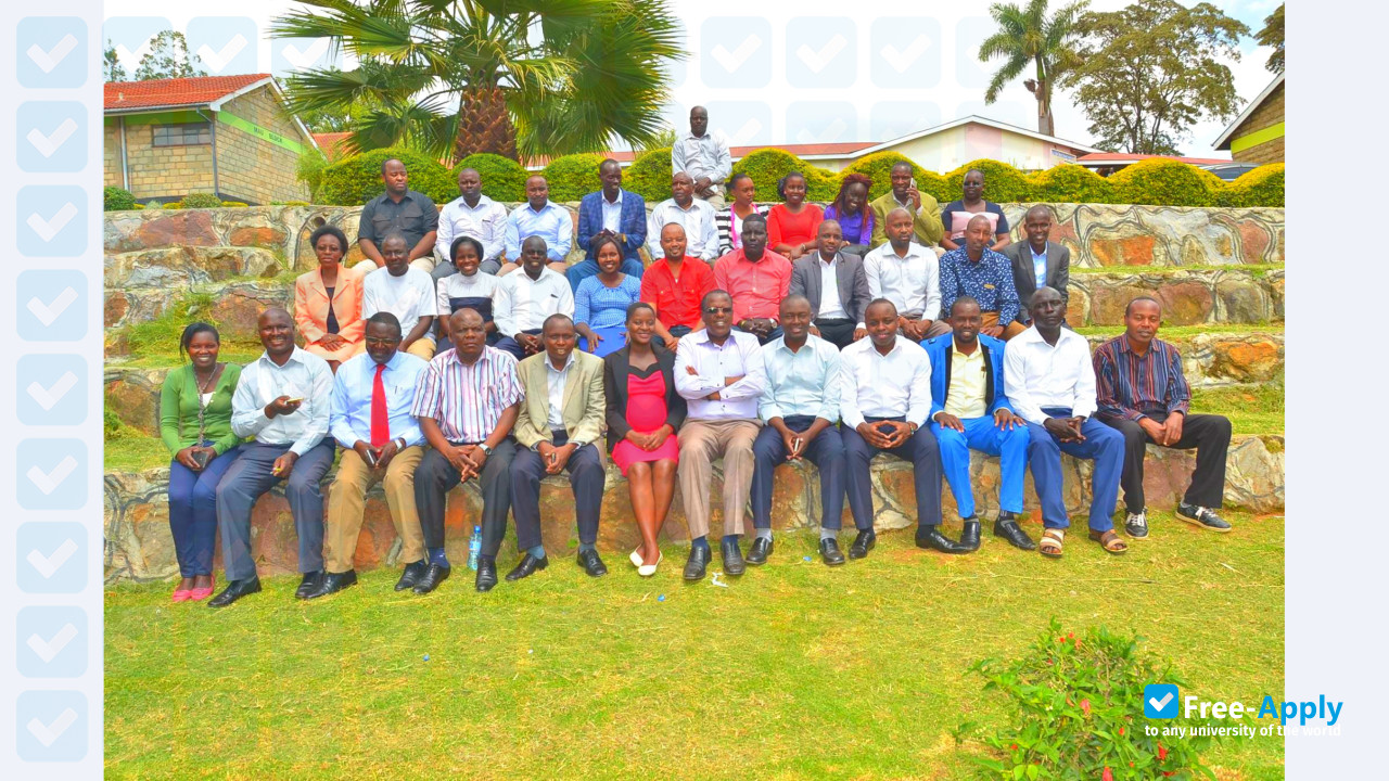 Foto de la Kenya School of Government #11