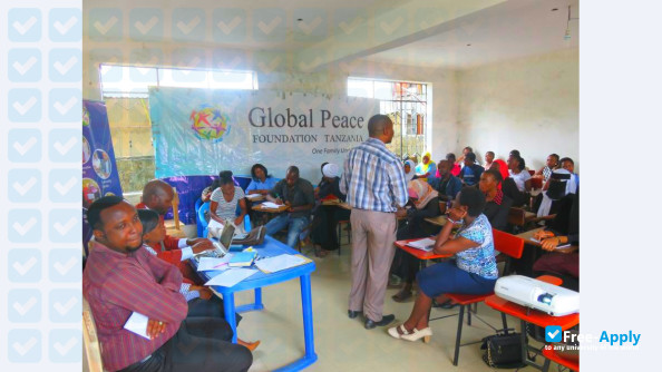 Photo de l’Amani College #3