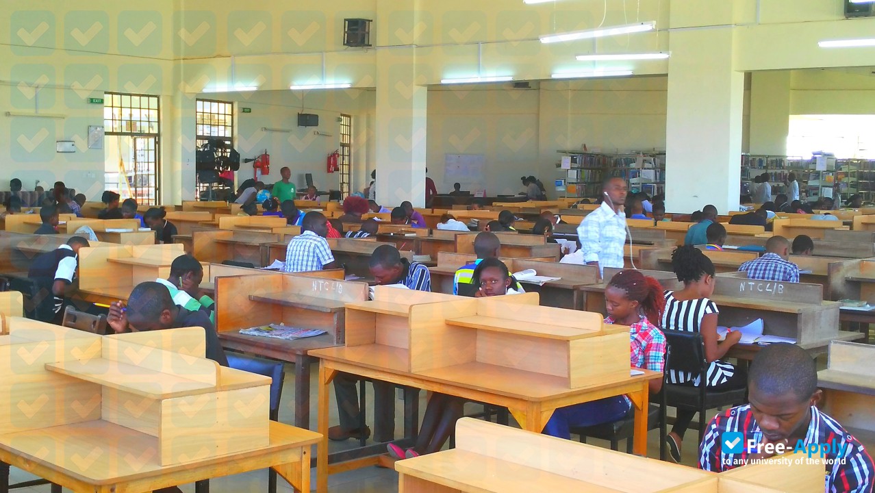 Masai Mara University photo