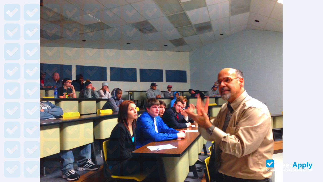 Foto de la Independence Community College #7