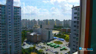 Miniatura de la Dongnam Health College #2